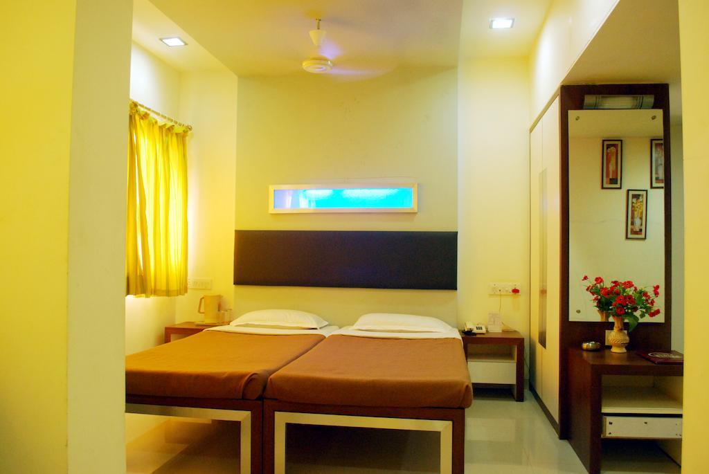 Hotel Sagar Kinara Malvan Room photo